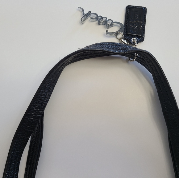 Coach Laura Signature Tote Black - Picture 5 of 11